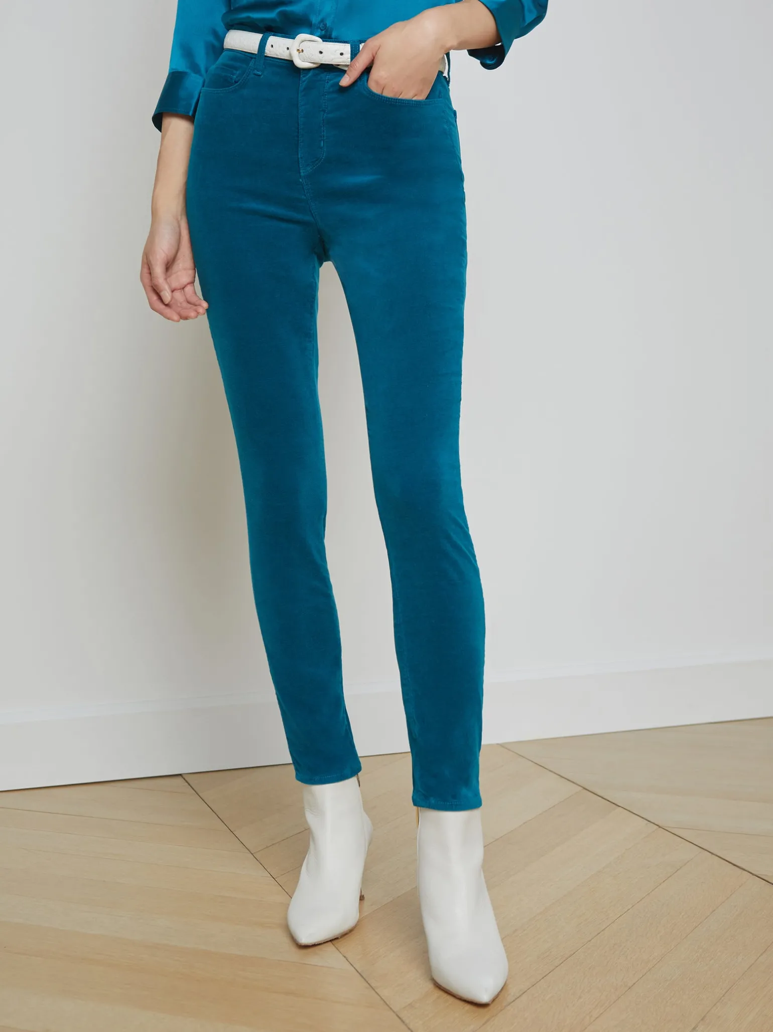 Monique Velvet Jean