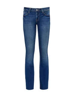 Sneeki Jean